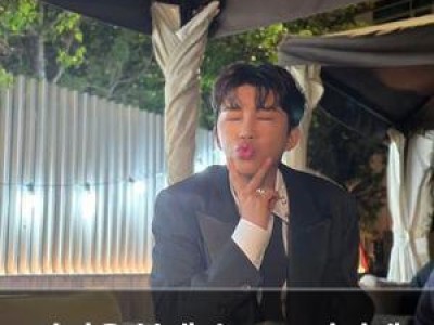 임영웅 블랙 슈트로 멋지게 소화해 화제
