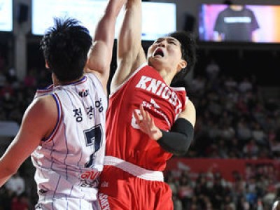 SK 부산 KCC 꺾고 정규리그 우승 가도 달라붙음