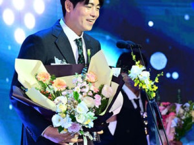 이태양 2군 다승왕 수상에 이어 한화 떠나는 소식