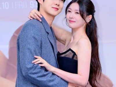 우주메리미 최우식 정소민 갈대밭 키스로 심박수 높아져