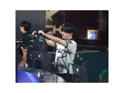디플러스 기아 3세트 뒤진 상황에 부스가 침묵
